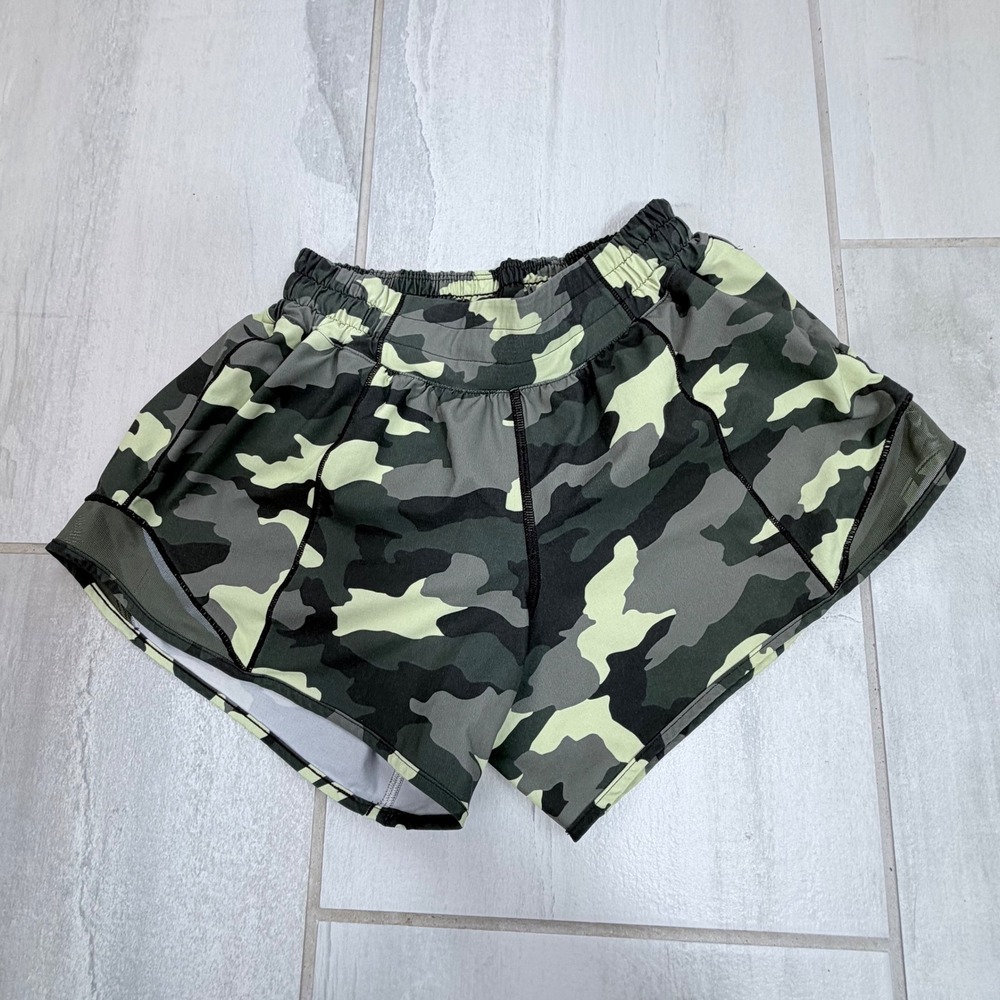 Lululemon Hotty Hot High-Rise Lined 2.5 Inch Green Camo Running Shorts 4